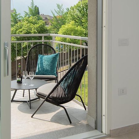 Suite Butterfly - Dolce Vita At Lake Garda Riva Zewnętrze zdjęcie